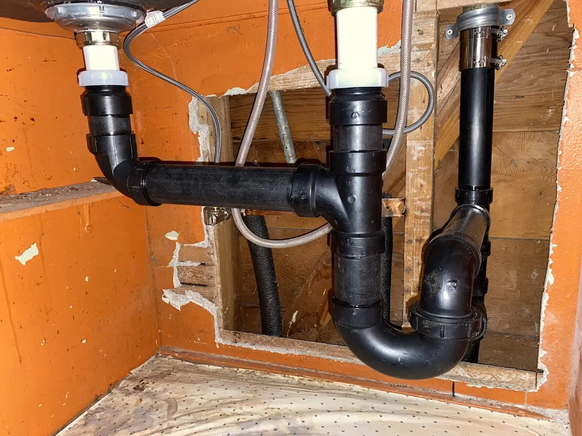 Professional Pipe Bursting equipment and tools on the job in Basehor
